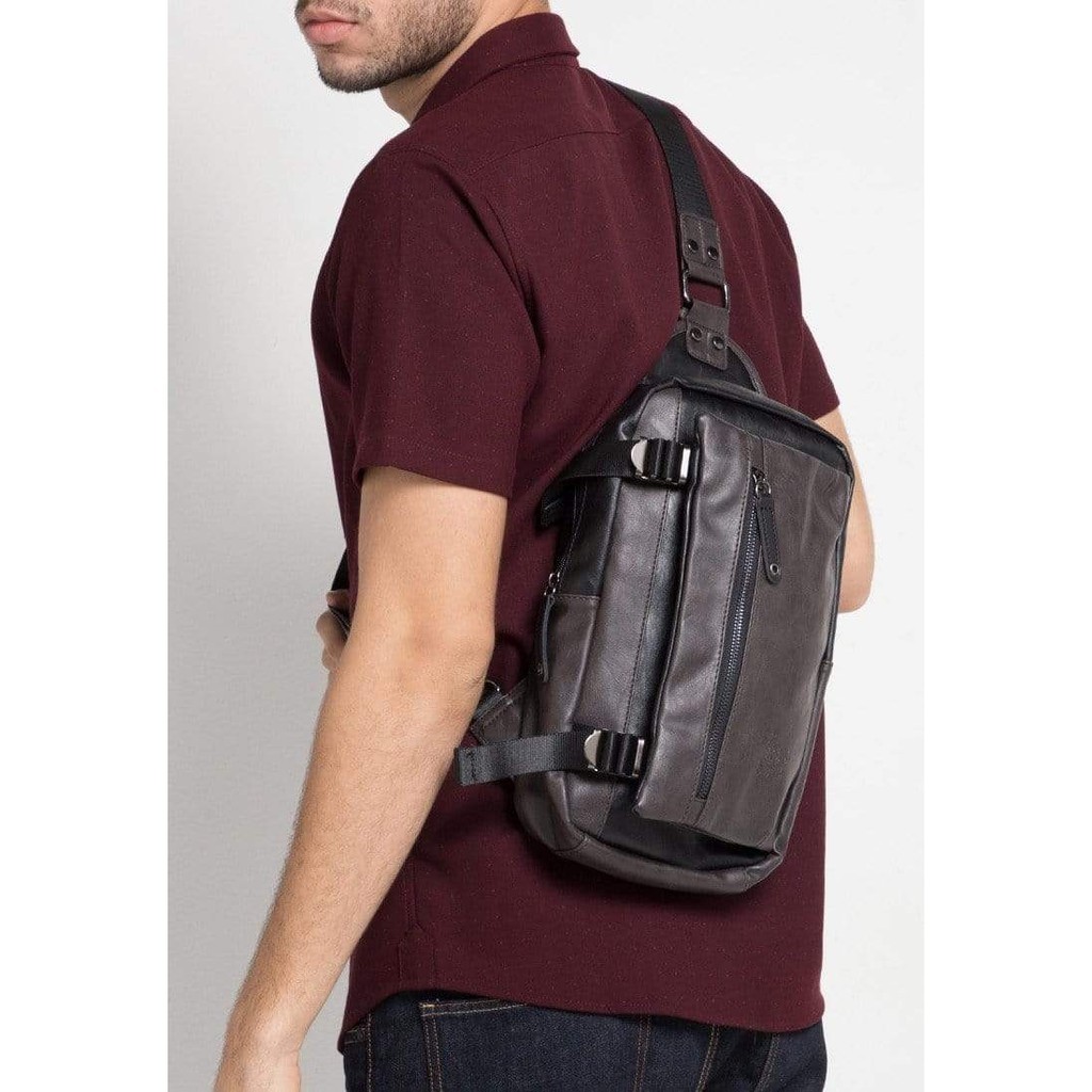 Urban State - Pu Buckled Zipper Slingbag - Black Brown